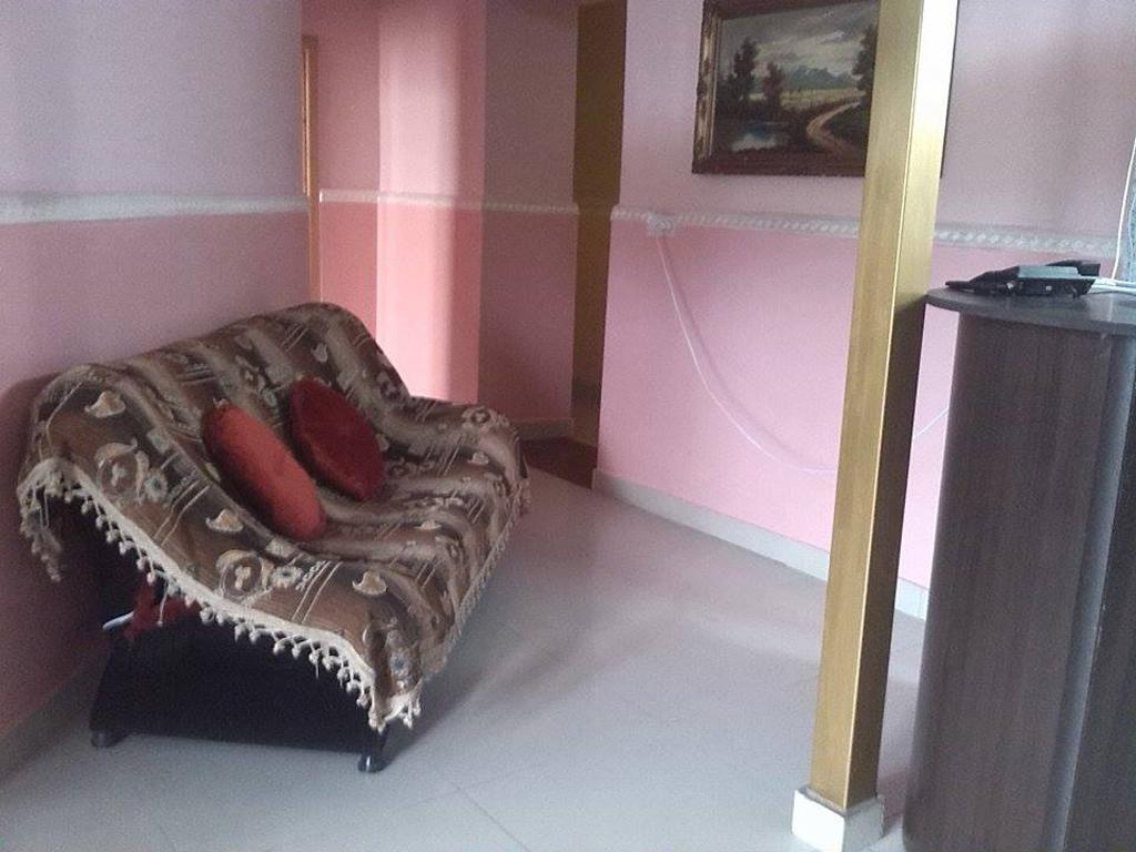 Hostel Georgia Kutaisi Esterno foto